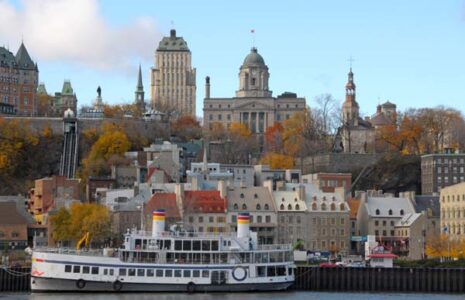 Homesteading: Crossing the Canadian Border Image